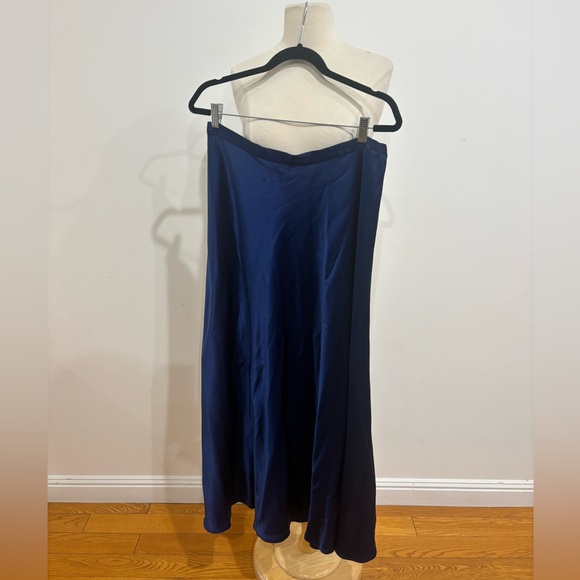 Polo Ralph Lauren Satin Maxi Skirt, Size: 12 - Picture 11 of 11